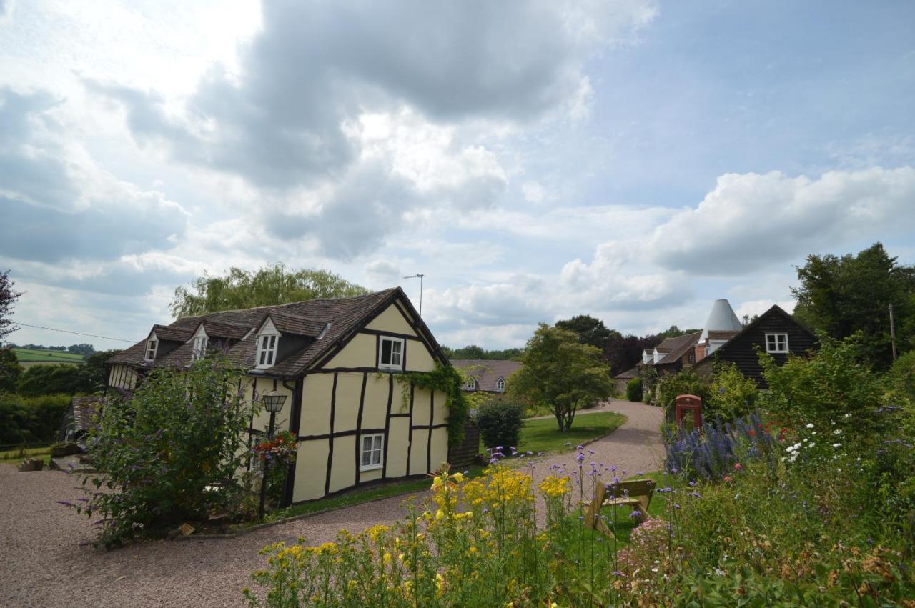 Whitewells Farm Cottages Great Malvern Exterior foto