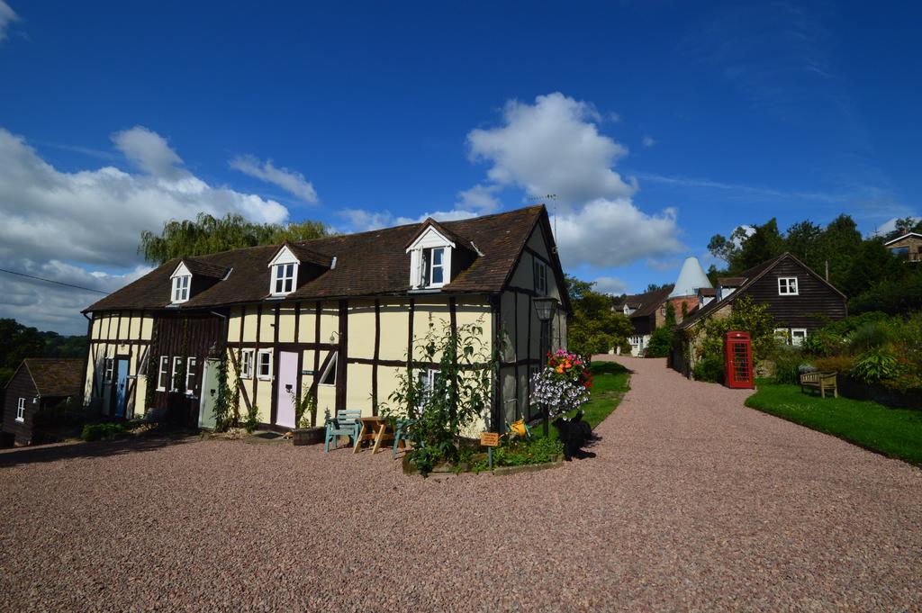 Whitewells Farm Cottages Great Malvern Exterior foto